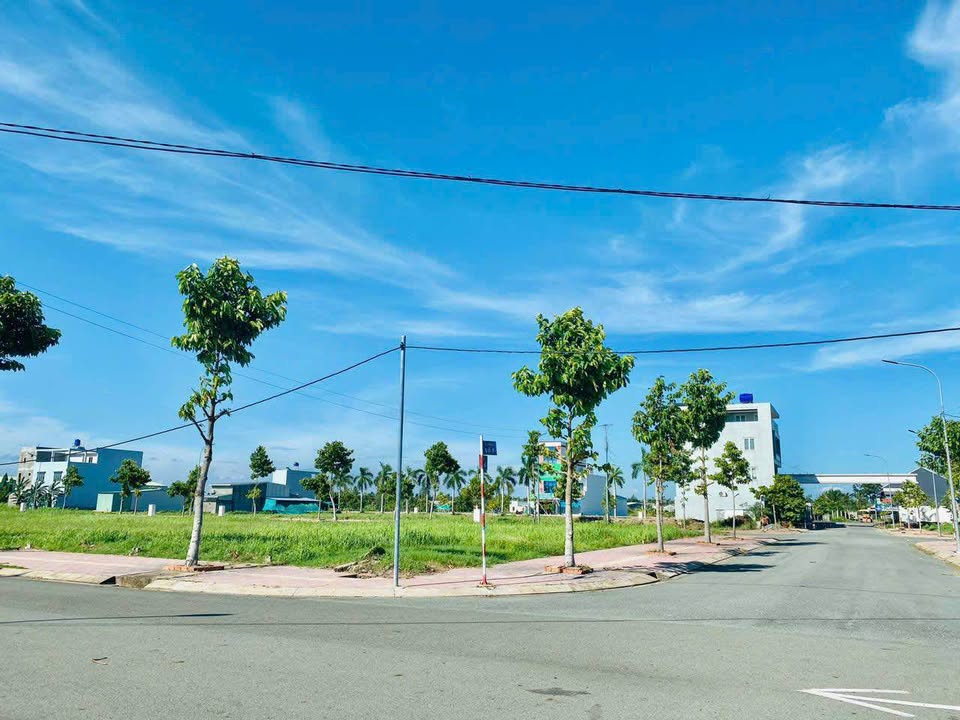 Bán đất trung tâm Thủ Thừa, gần Quốc lộ 1A giá 1 tỷ 250 triệu 1