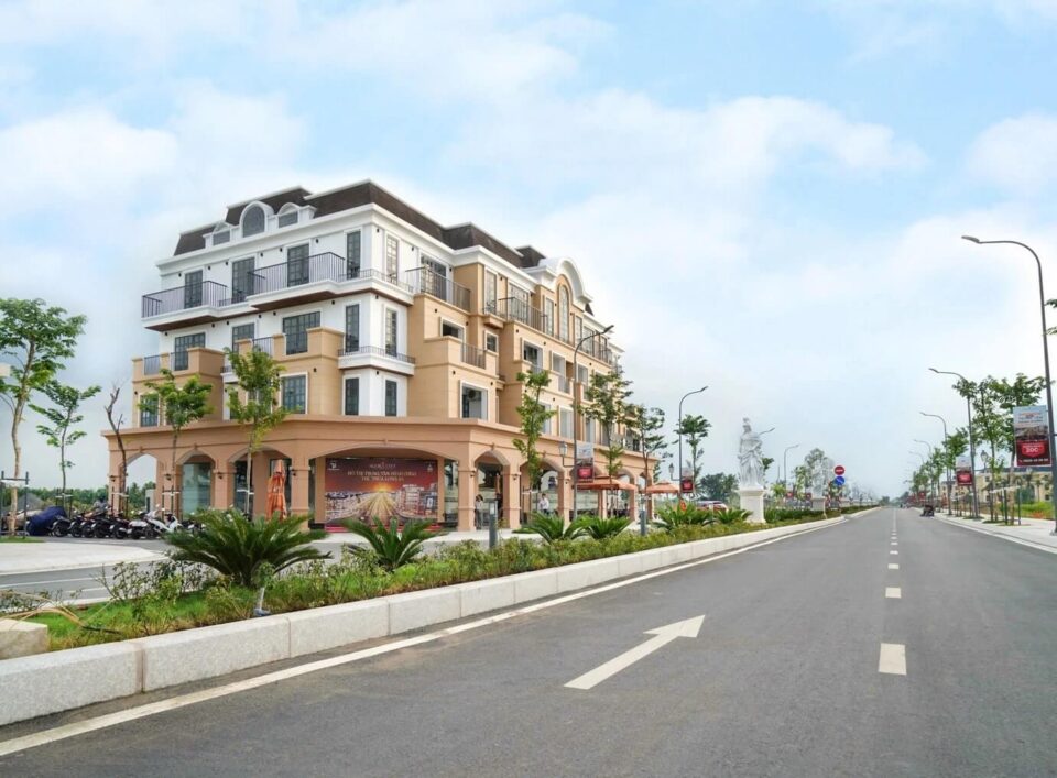Đầu tư Agora City Thủ Thừa lúc này có khôn ngoan 1
